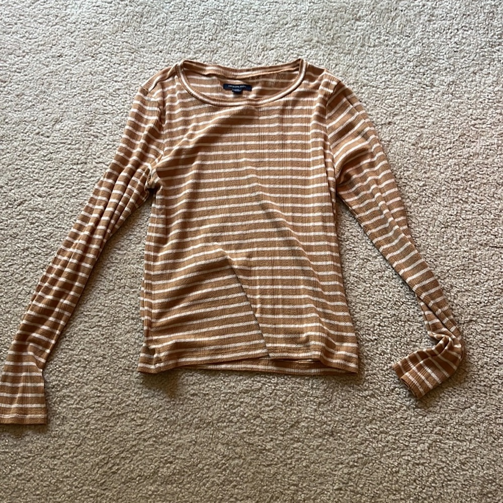 American Eagle Long Sleeve